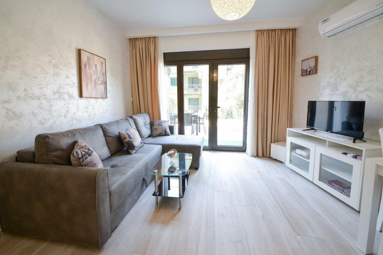Brand New Apartments Sveti Stefan Exterior foto